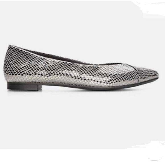 VIONIC Caballo Silver Faux Snake Orthotic Arch Support Pointed Toe Flats - Picture 3 of 9